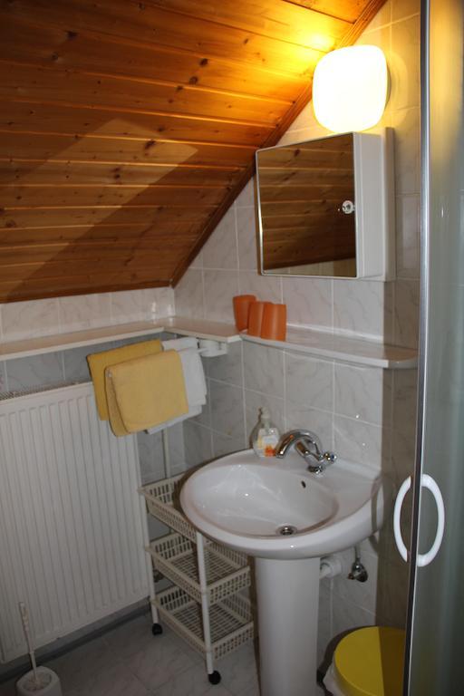 Mekina Guesthouse Maribor Kamer foto