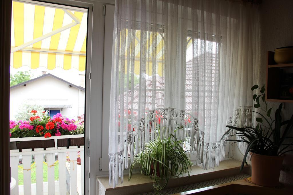 Mekina Guesthouse Maribor Kamer foto